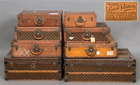 louis vuitton antique luggage